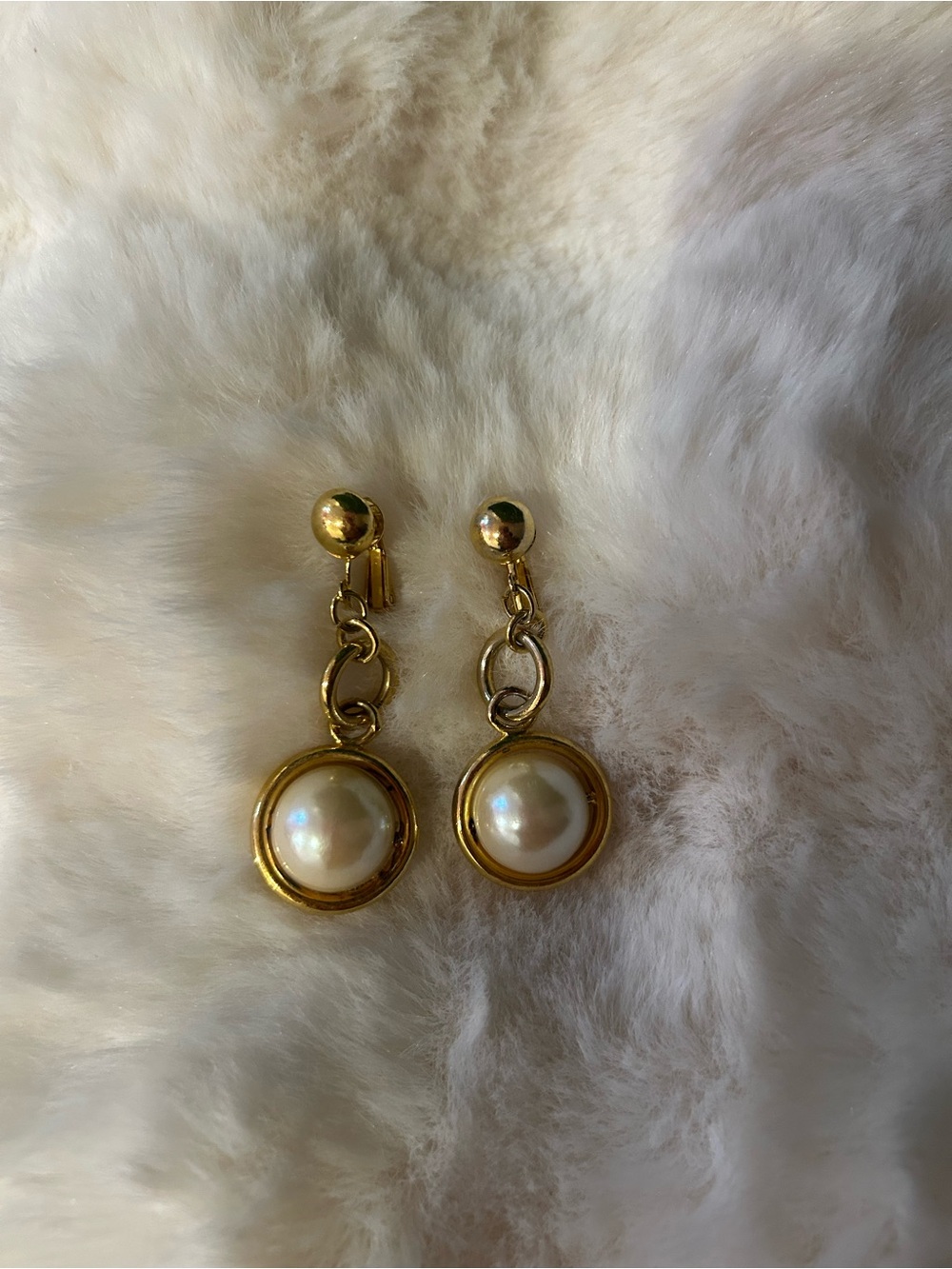 Authentic Gold Tone Pearl Drop Earrings - Women's Jewelry